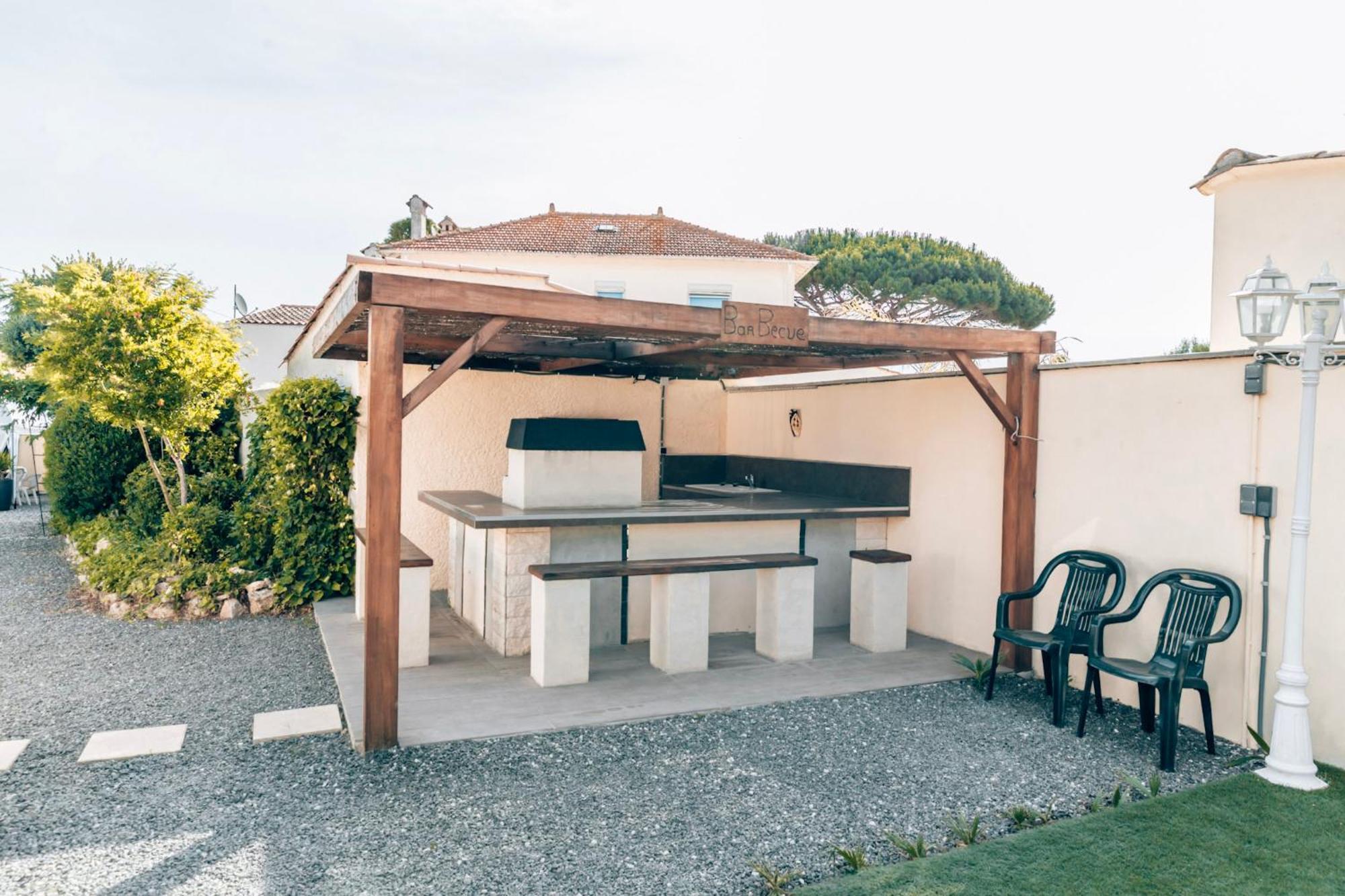 Reve D'Azur, 2 Chambres, Maison Julia En Bord De Mer A La Nartelle, Piscine Partagee, Parking & Terrasse Bbq, Wifi Et Draps Inclus Plage A Pied 圣马克西姆 外观 照片
